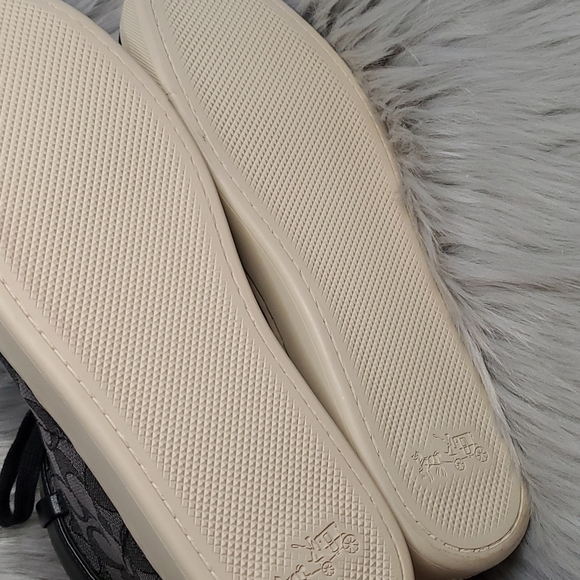 Coach black high top designer sneakers - Picture 3 of 3